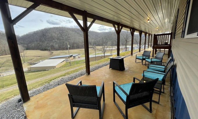 Blackwater House | Appalachian country views and hikes.