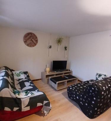 La Bourgonce Apartment | Apparemment à la campagne