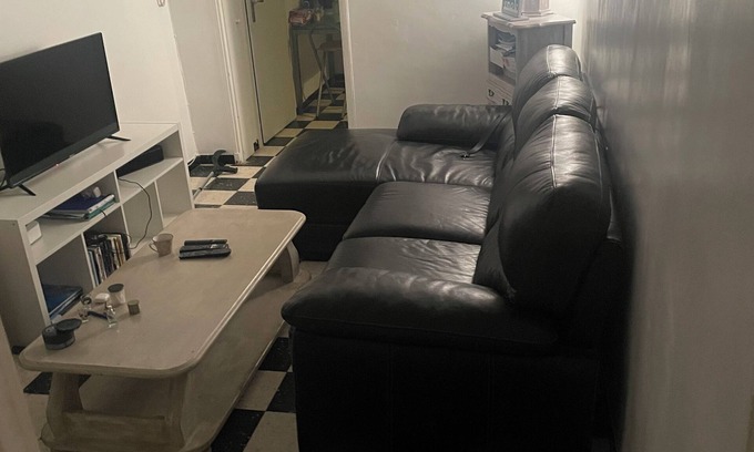 Villeneuve-les-Avignon Apartment | apparently