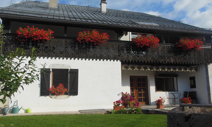 Mieussy House | Appart 4 to 6 pers - old farm 10 mn from the ski slopes and the village