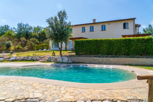 Montecalvo in Foglia Apartment | Appartamenti con Piscina in Villa CàBrandano nelle Marche Italy