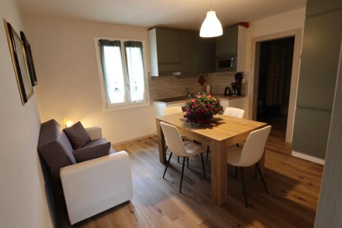 Paderno del Grappa Apartment | Appartamento al Sole