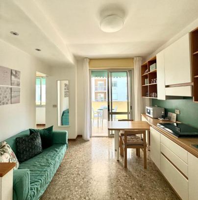 Faro Apartment | Appartamento luminoso vista mare