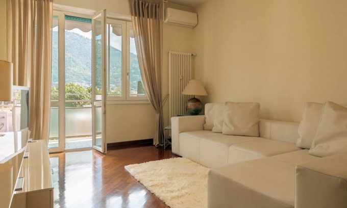Lovere Apartment | Appartamento Romantico
