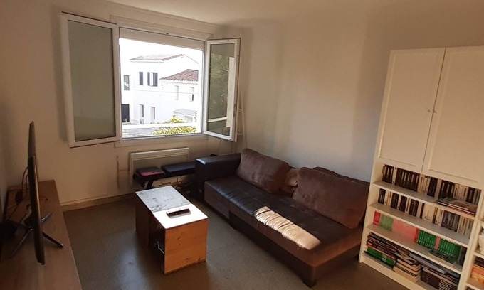 Mazargues Apartment | Appartement 2-3 Personnes Proche Velodrome et Plage