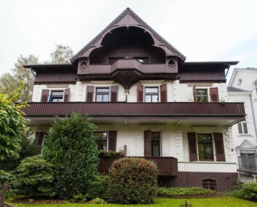 Bad Oeynhausen Apartment | Appartement am Westkorso Allerfeinste Lage