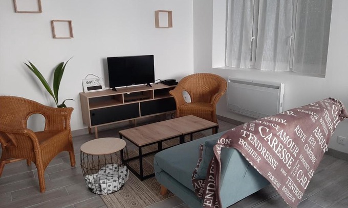 Guemene-sur-Scorff Apartment | Appartement Cosy plein coeur de Guémené-sur-Scorff