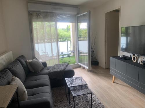 Alfortville Apartment | Appartement cosy à Alforville avec Parking