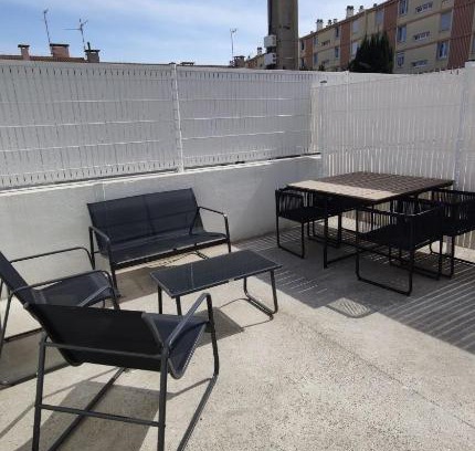 Aiguerelles Apartment | Appartement cosy avec terrasse ancien