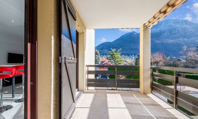 Annecy-le-Vieux Apartment | Appartement des Ecureuils - Welkeys