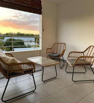 La Saline Les Bains Apartment | Appartement entier Proche de la plage parking
