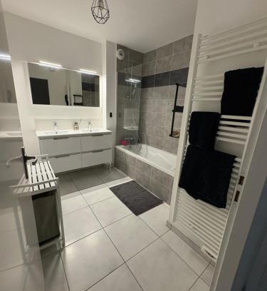 Ferney-Voltaire Apartment | Appartement luxueux à 4 minutes de l'aéroport de genève