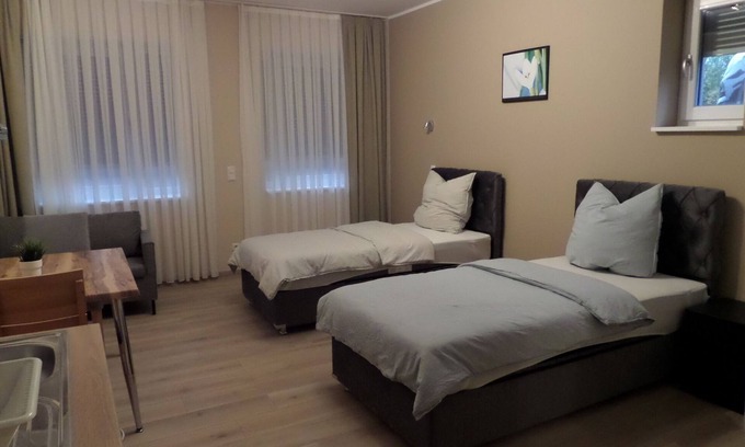 Erlenbach am Main Apartment | Appartement mit Getrennten Betten