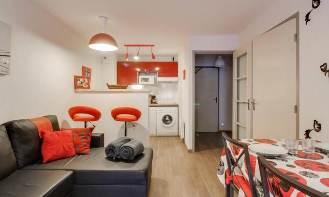 Sers Apartment | Appartement Sers, 2 pièces, 6 personnes - FR-1-403-7