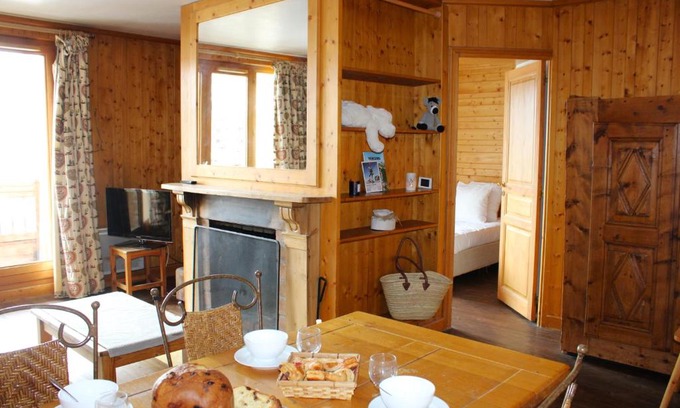 Val-d'Isere Apartment | Appartement Solaise Plein Sud By Valdiski