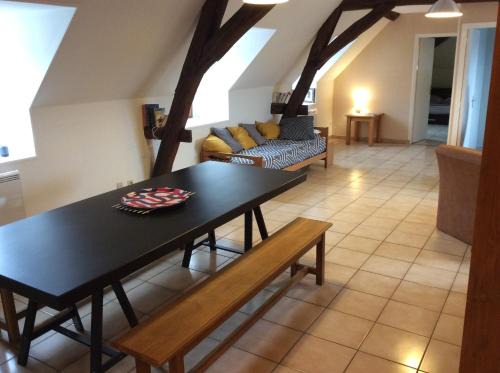 Tonnerre Apartment | Appartement spacieux et lumineux au centre ville