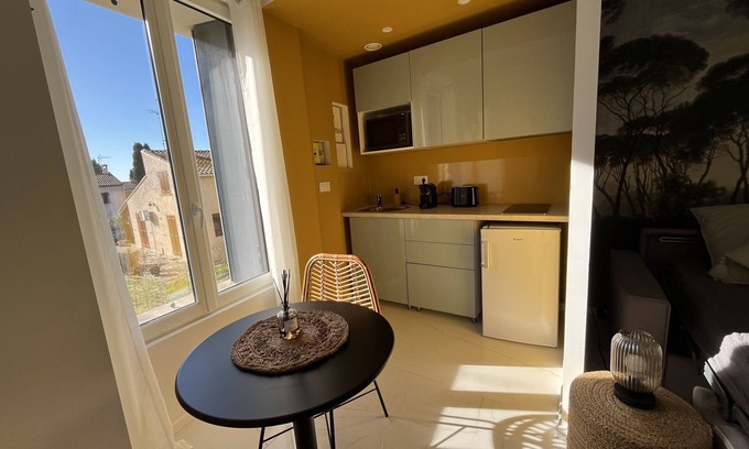 Clapiers Apartment | Appartement Studio Dans Mas en Pierre Rénové