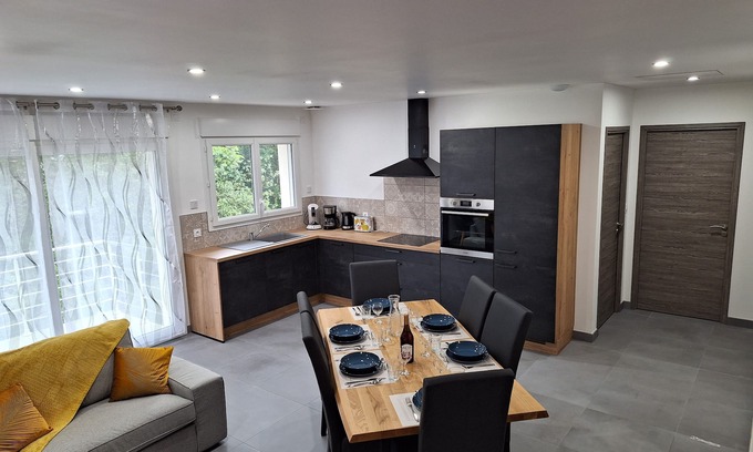 Sapois Apartment | Appartement Tout Confort " L'abri des Pies "