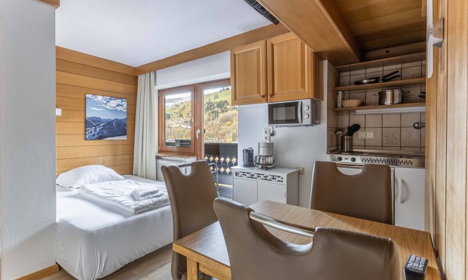 Hinterglemm Apartment | Appartements Wittenius - TOP 12, Ski-in/Ski-out & Sauna