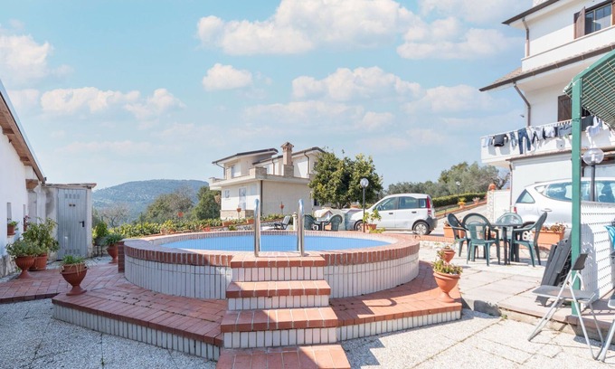 Priverno House | Appealing holiday home in Priverno with garden