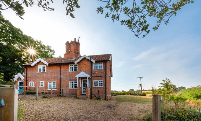 Dunwich House | Appletree Cottage - Dunwich