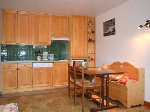 Le Chinaillon Apartment | Appt 2P avec balcon au centre du Chinaillon, proche pistes, parking et casier à ski - FR-1-241-147