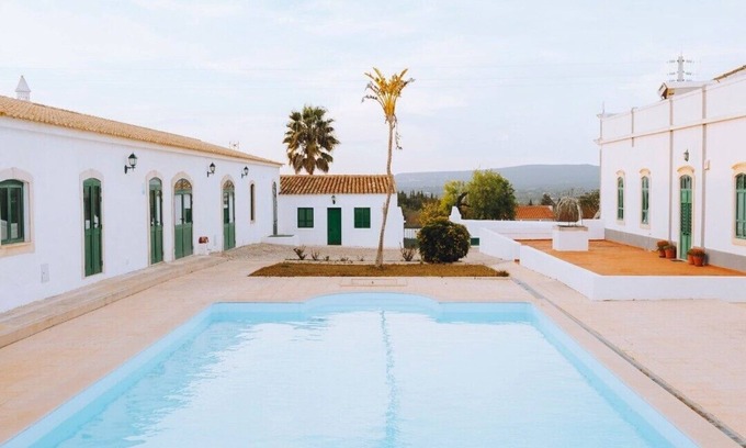 Cerro Grande Apartment | Apt A - Cosy traditional Quinta Cerca Velha - Country House. Pet-Friendly!