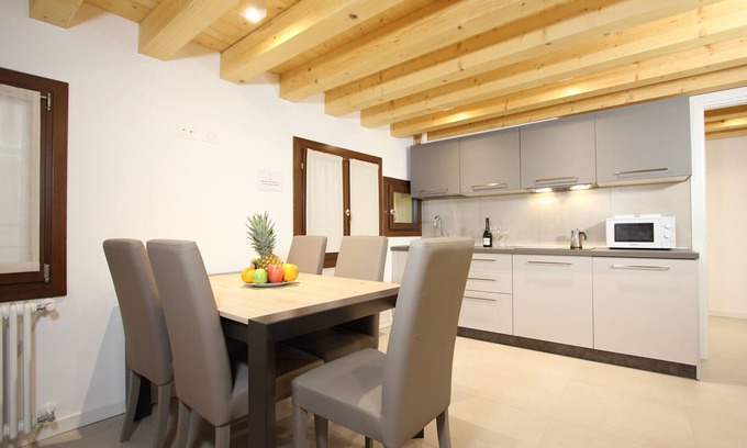 Cannaregio Apartment | Apt. Ca´ Puccetti (350mt from Rialto´s Bridge)