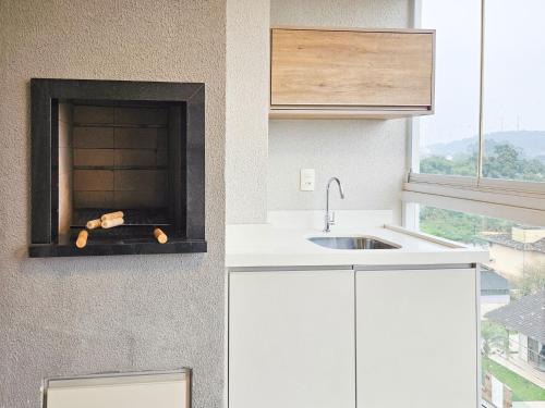 Rocio Pequeno Apartment | Apto Climatizado c/Sacada e Churrasqueira KN0522