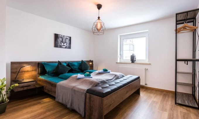 Lechhausen-Ost Apartment | Arbio I Loft-Style Lechhausen Schlößle