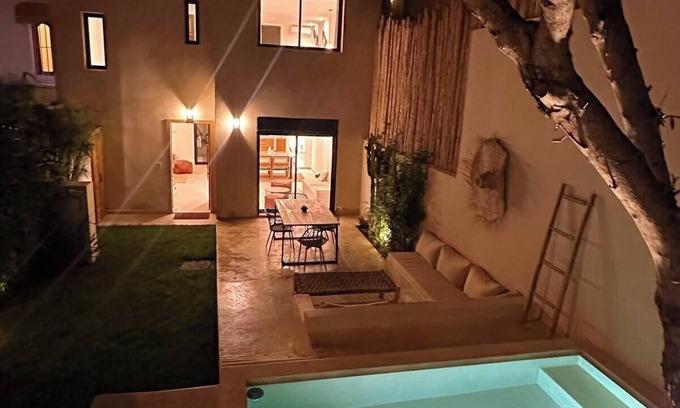 Cite Charaf Villa | Architect-designed villa with swimming pool