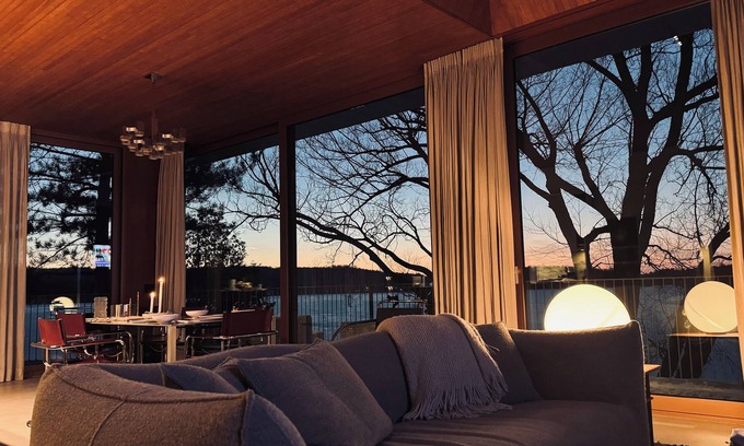 Austin House | ARCHITECT LAKE HOUSE - EASTERN TOWNSHIPS QUEBEC