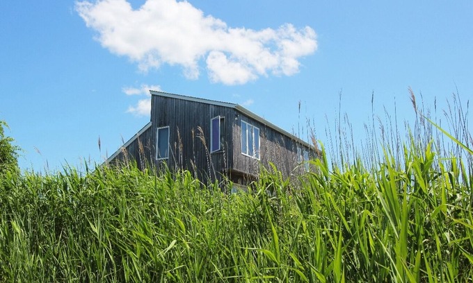 Mastic Beach House | Architectural Bayview House