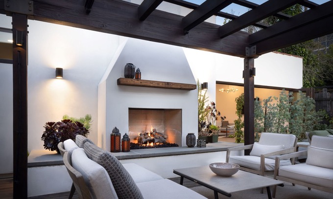 Mid-Wilshire House | Architecturally Designed Guest House (30 Day min)