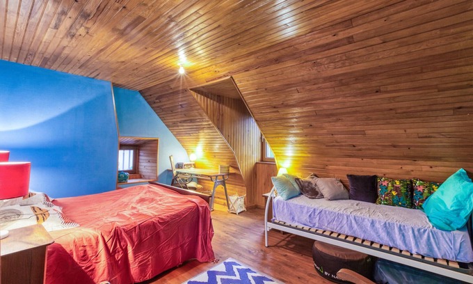 Menet House | Are you looking for seclusion and the tranquility of nature? Then Menet is the right place for you!