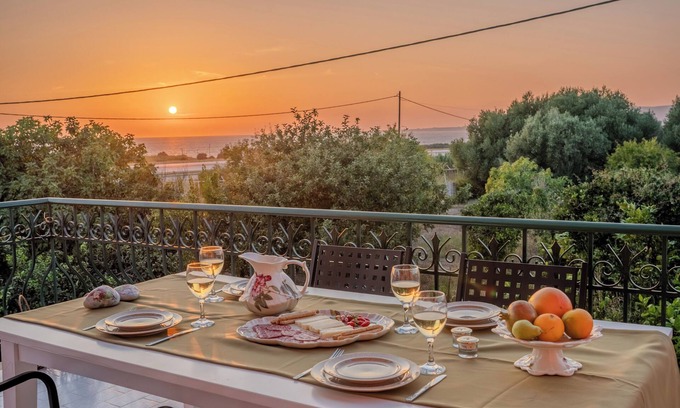 Minia Apartment | Ariadni seaview apartment