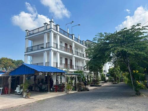 Kampot House | Arina Kampot Guest House