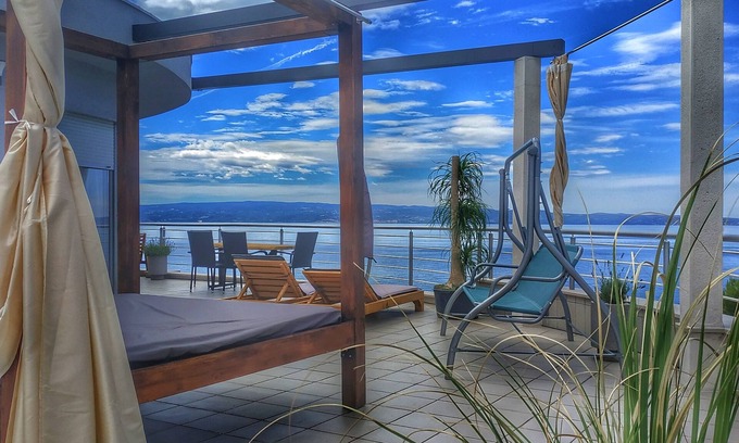 Stobrec Hotel | Ark Beach Hotel
