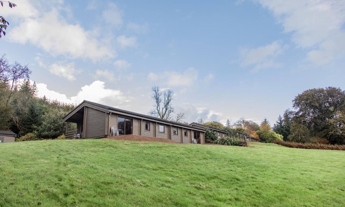 Ardvasar Cabin | Armadale Castle Cabins - Glengarry Cabin