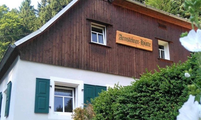Sebnitz Apartment | Arnsteiner Hütte - Selbstversorgerhütte, 3 Schlafräume