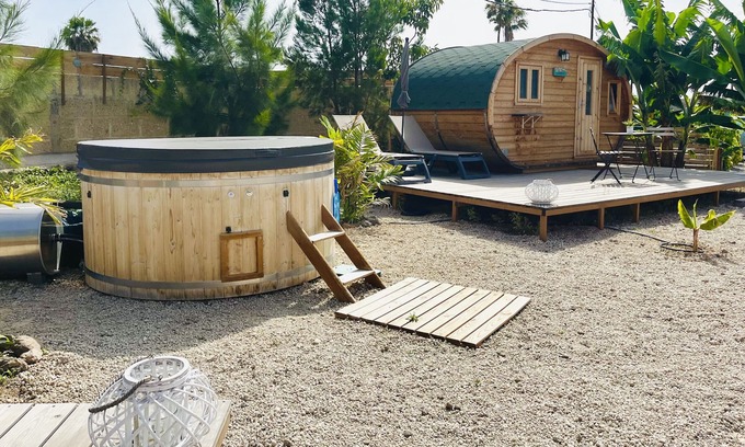 Buzanada House | Arrebol Suite con Jacuzzi piscina y naturaleza