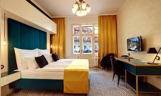 City Centre Hotel | Art Deco WOLKER by ASTORIA Hotel & Medical Spa