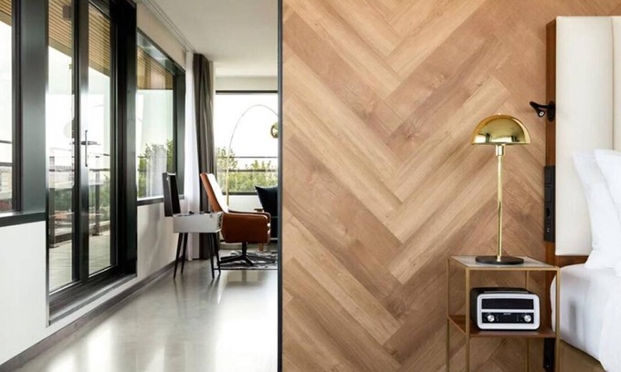 Kralingen-Crooswijk Hotel | Art-Inspired Boutique Hotel Room in Central Rotterdam Near Restaurants & Shops