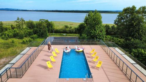 Uniescie Apartment | Art Lake Baltic Resort z basenem - by Royal Aparts