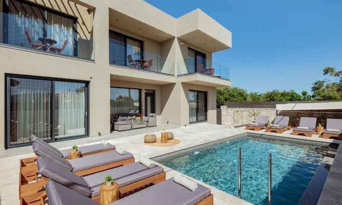 Messonghi Villa | Artemis Villa in Zakynthos
