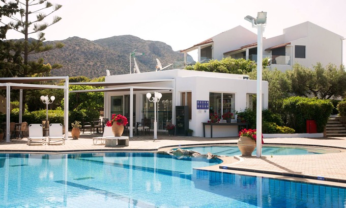Stavros House | Artemis Village Apartments & Studios