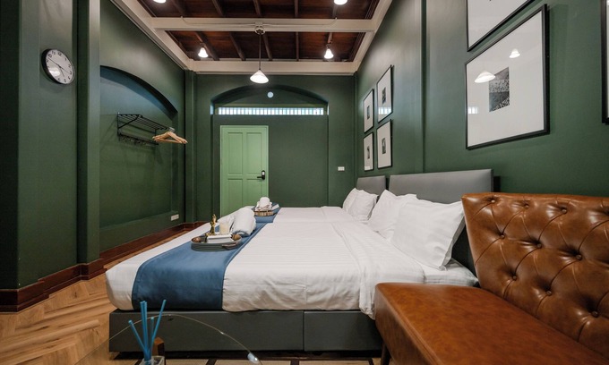 Chakkrawat House | Arun Sa Wad - Yaowarat 138A