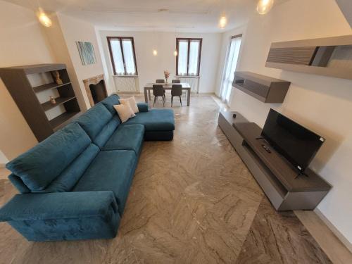 Torre Boldone House | Arya Apartment