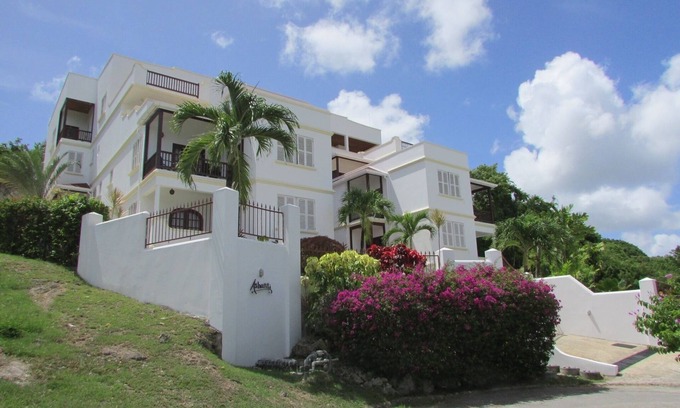 Gibbes Apartment | Ashanti 1, stunning 3 bedroom apartment on the platinum coast of Barbados.