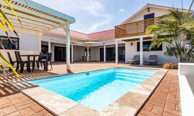 Jan Thiel Villa | "Asterias" 5 Bdrm Villa w/private Pool and loft!